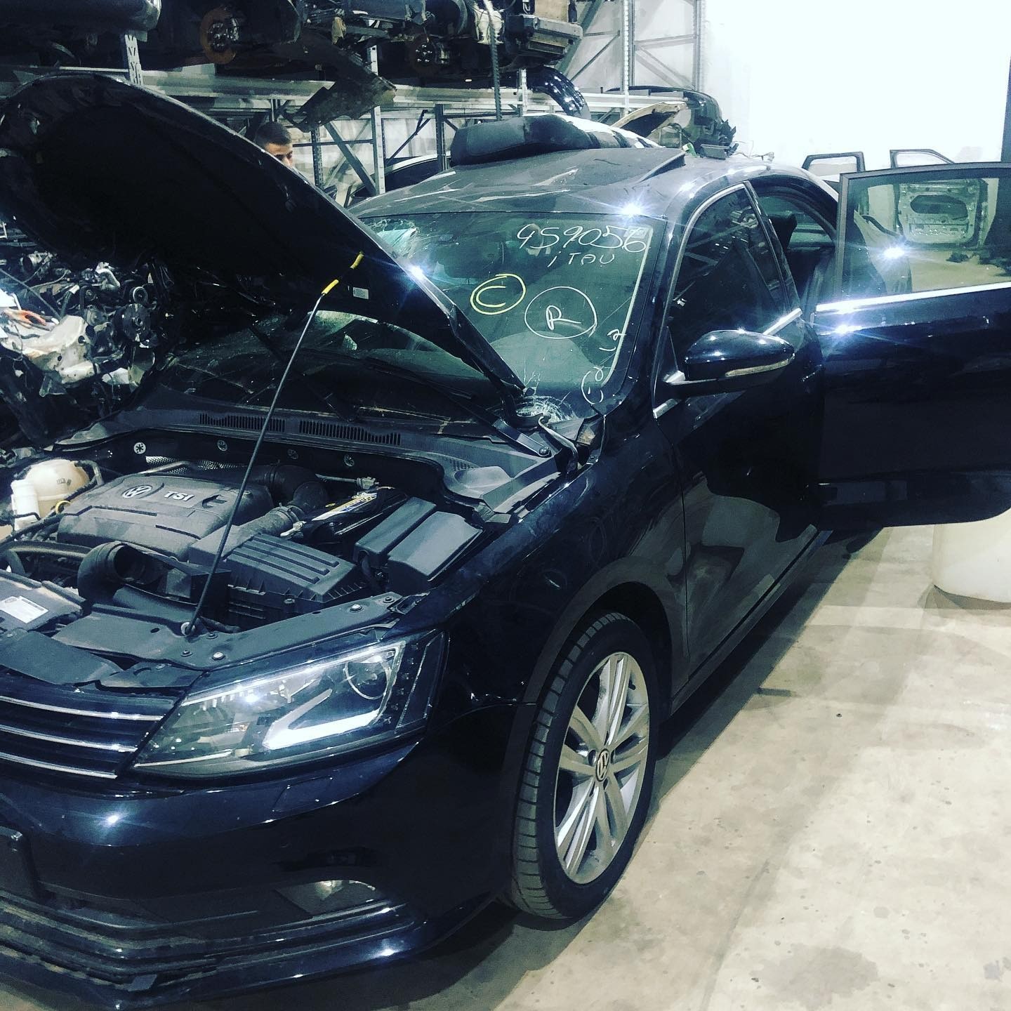 Foto real relacionada à categoria - Auto Parts Premium